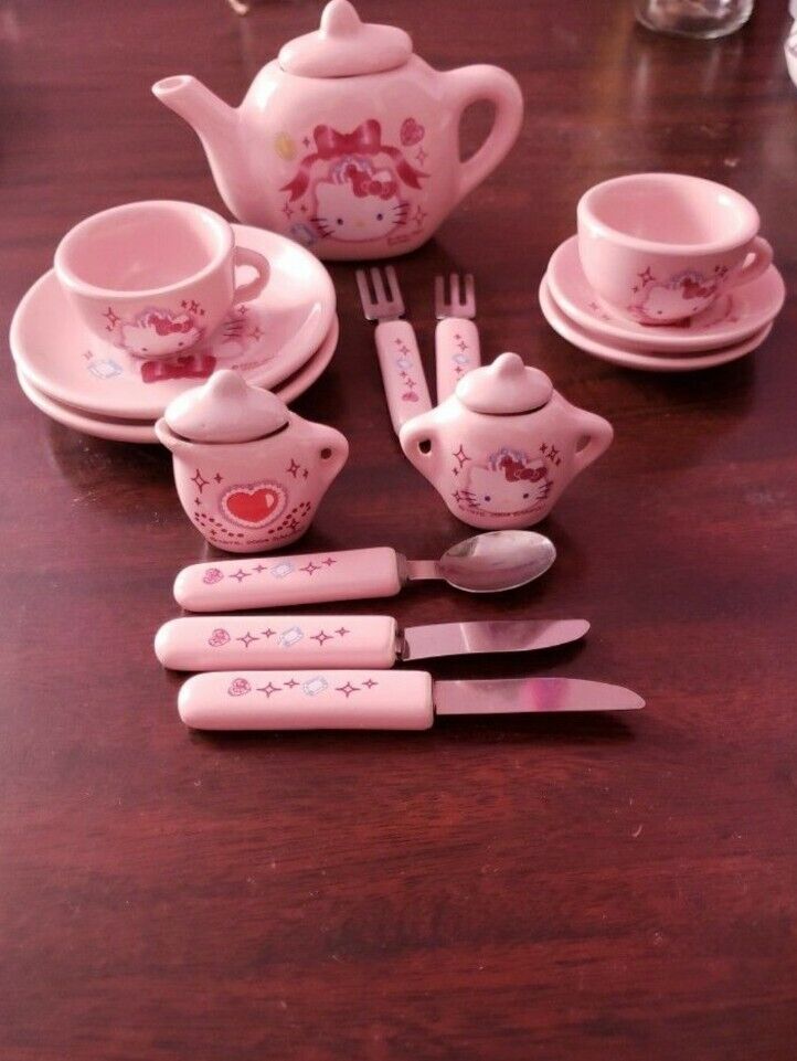 Vintage Sanrio Hello Kitty Miniature Tea Set 1976