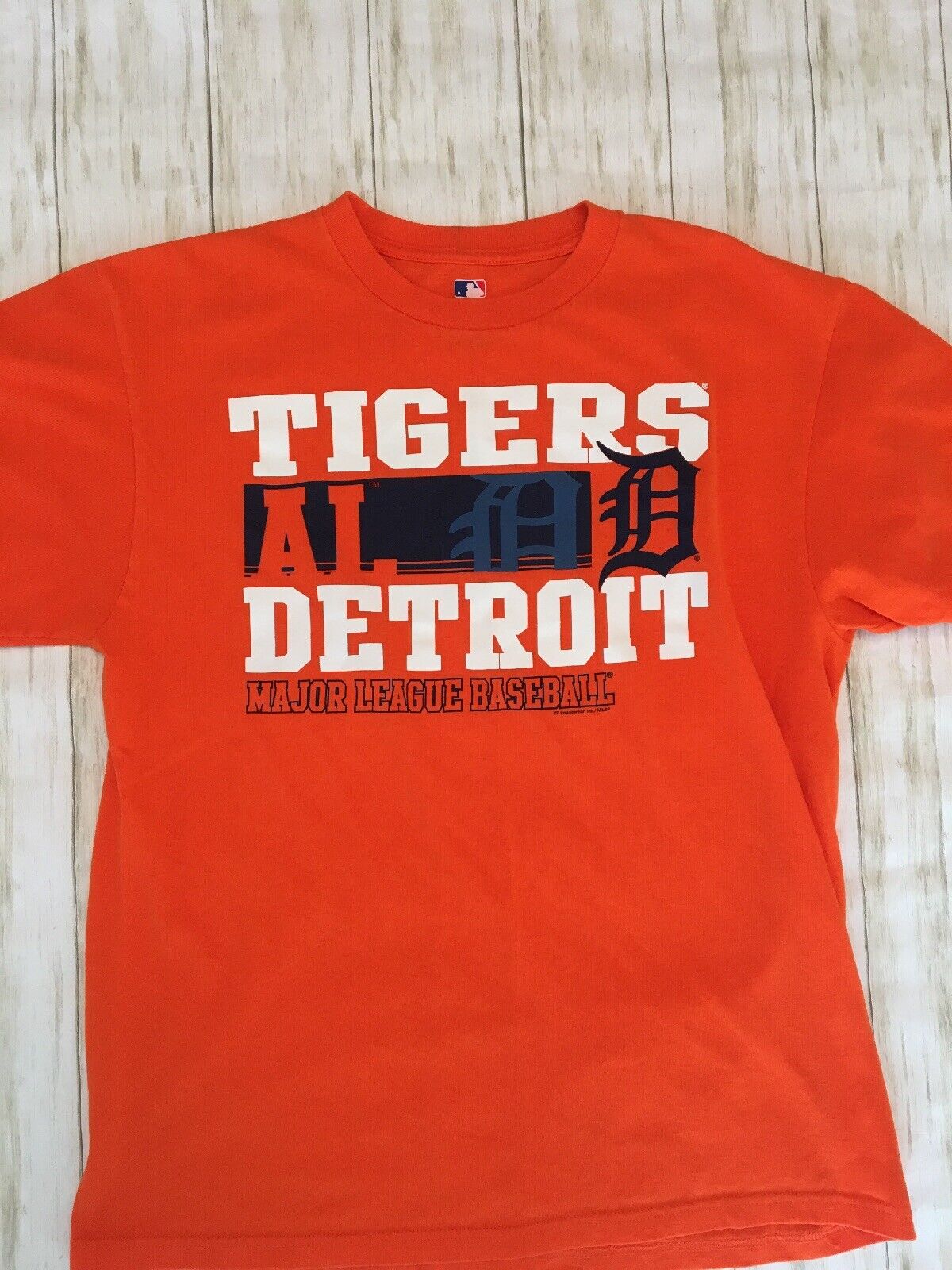 Detroit Tigers Men\'s MLB Merchandise  Baseball T Shirt Large Tee EUC -