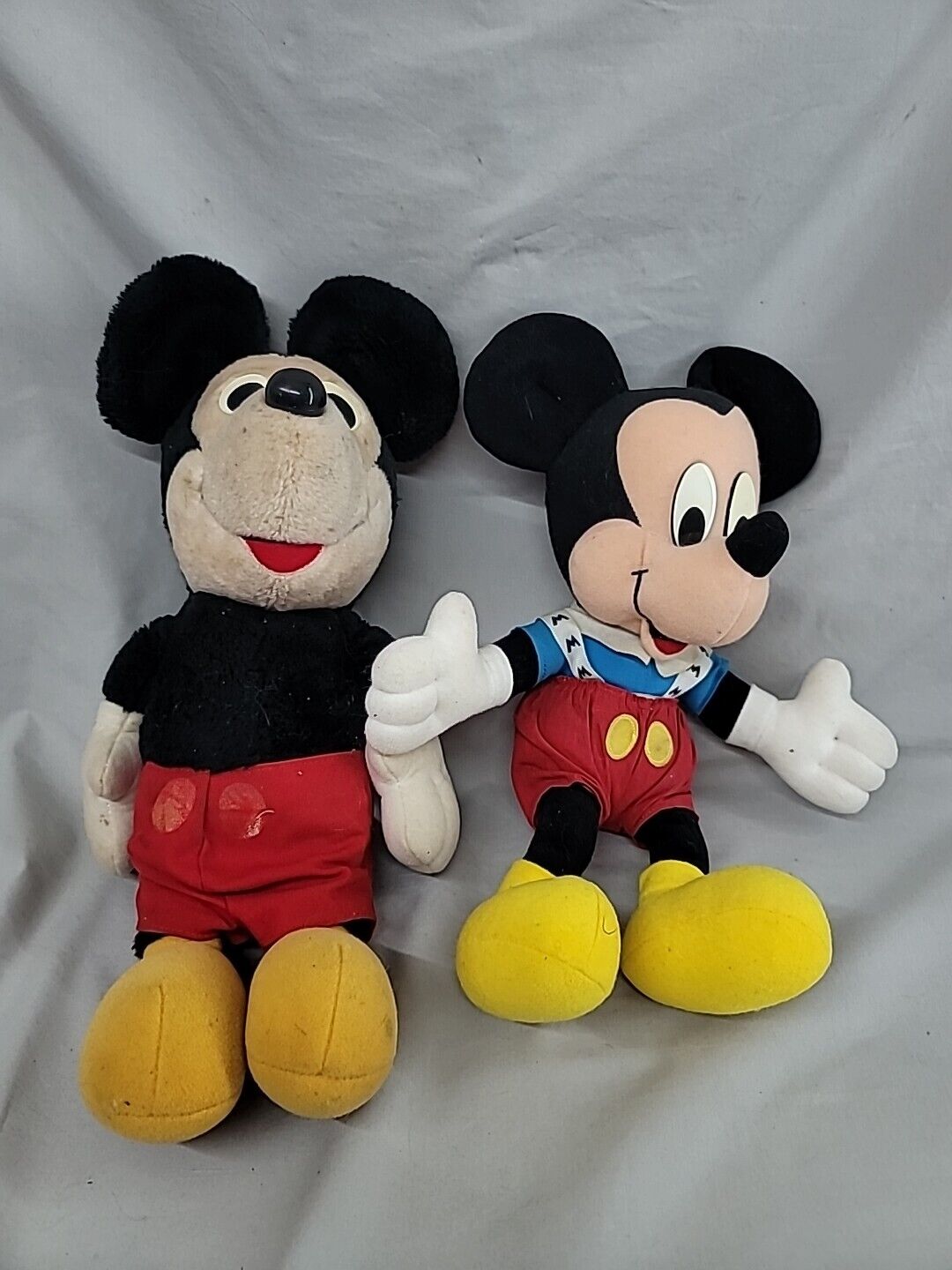 Lot Of 2 Vintage Mickey Mouse 