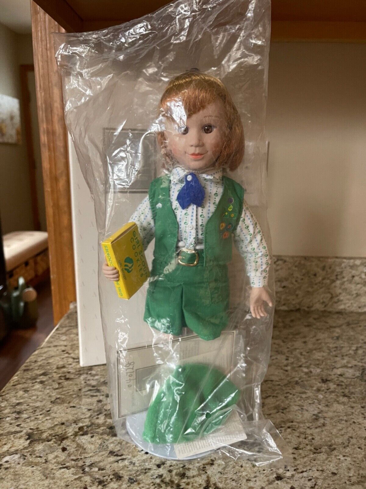 1995 Avon Fine Collectibles Girl Scout Doll, Brand New Sealed with COA