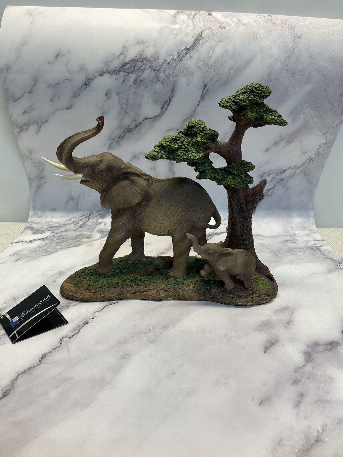 DWK 2007 World Of Wonders Elephants. Resin Collectible Figurine. Title Follow