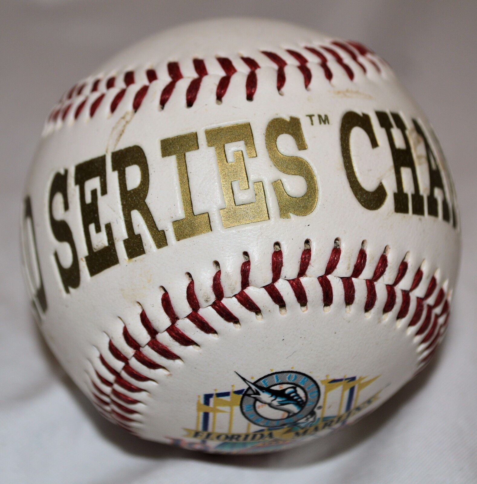 Rare 2002 Collectible WORLD SERIES CHAMPIONS ~ Florida Marlins 1997 Baseball
