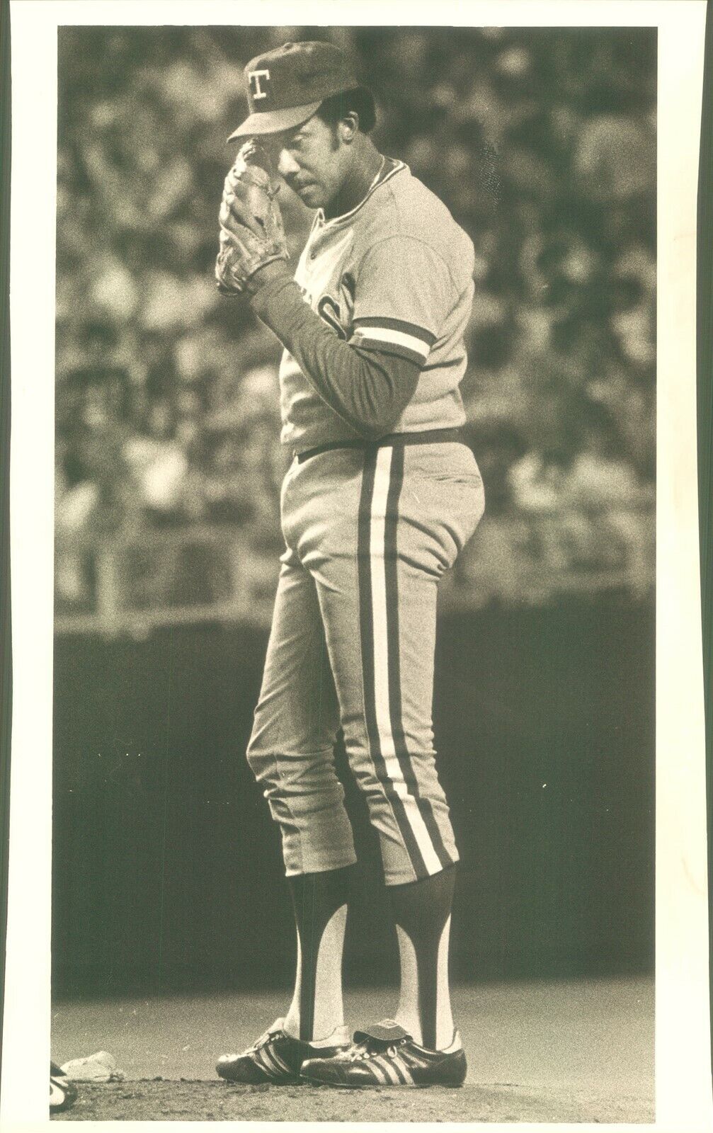 LG893 1981 Original Photo FERGUSON JENKINS Texas Rangers Pitcher MLB Baseball