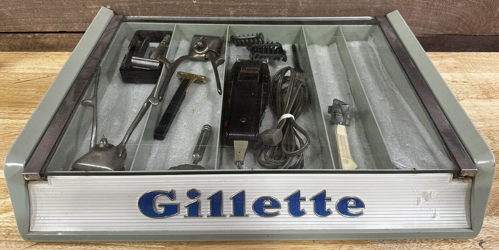 Vintage 1950’s Gillette Glass Top Razor and Blade Store Display Case W/ Extras