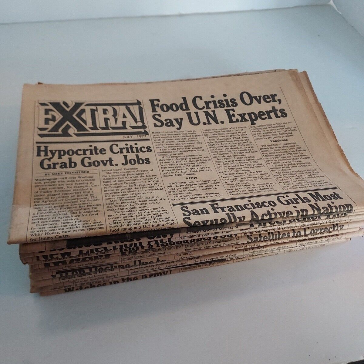 EXTRA Newspapers Ralph Ginzburg Avant-Garde 1977-78 Lot Of 14 Rare HTF New York