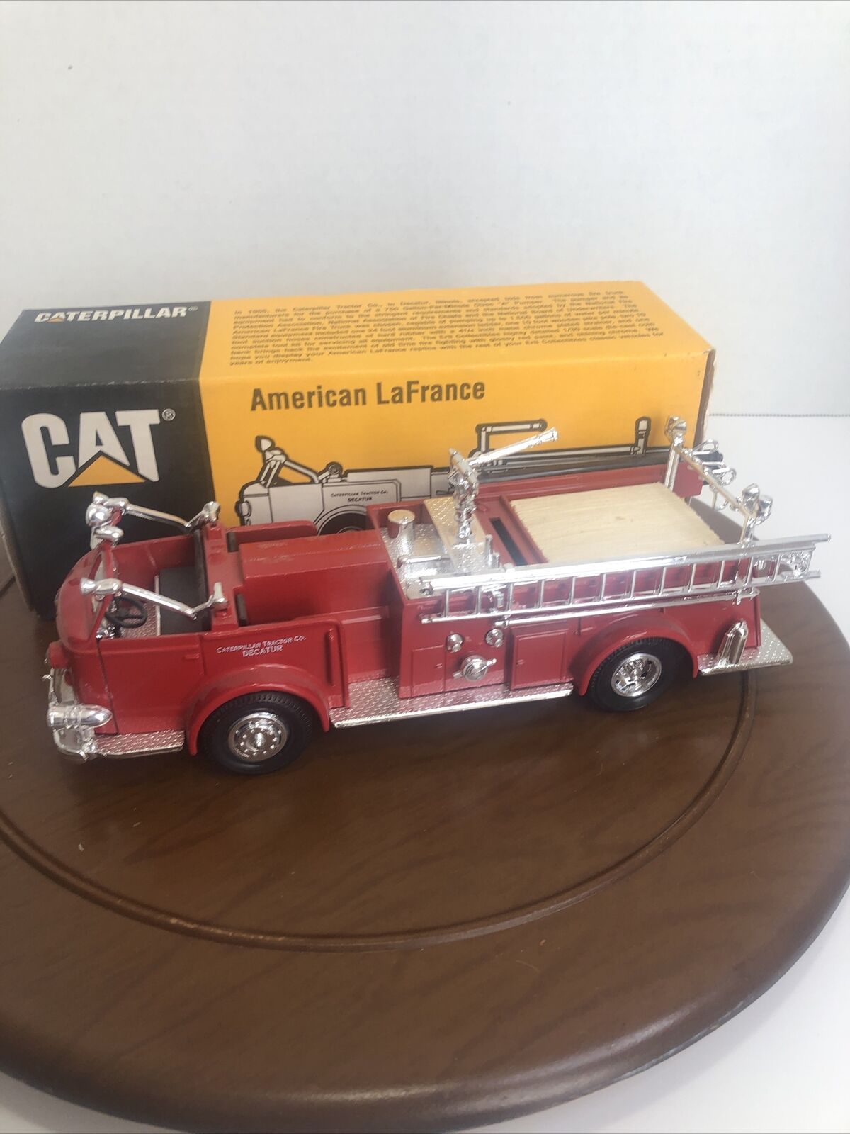 CATERPILLER AMERICAN LAFRANCE FIRE TRUCK DIECAST BANK USED IN BOX BY ERTL 1996