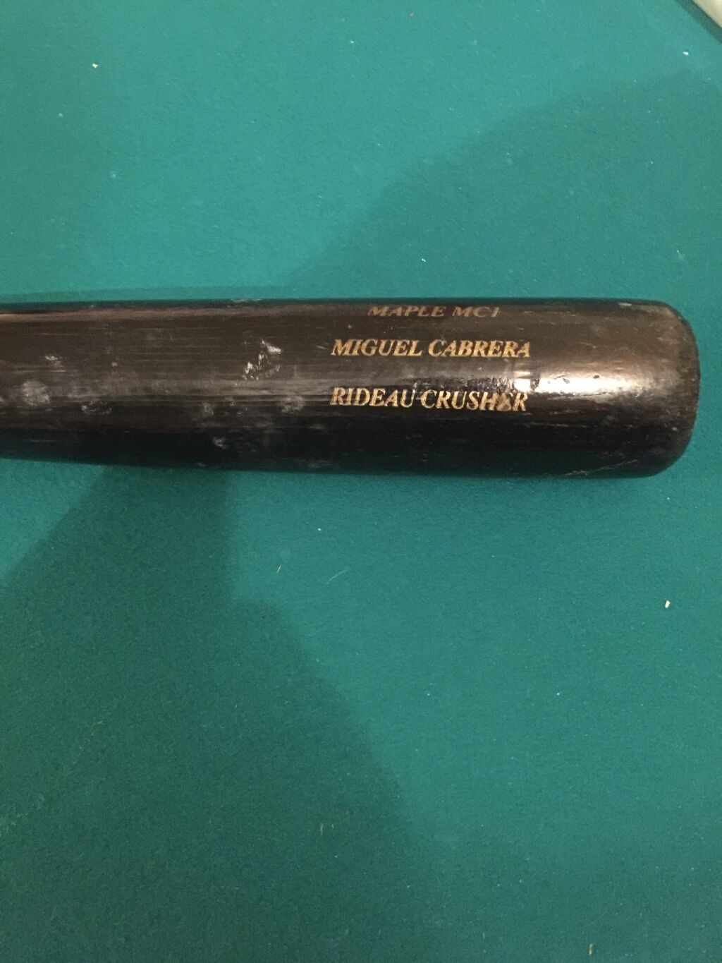 MIGUEL CABRERA Detroit Tigers game used bat PSA/DNA certified and GRADED 9.5