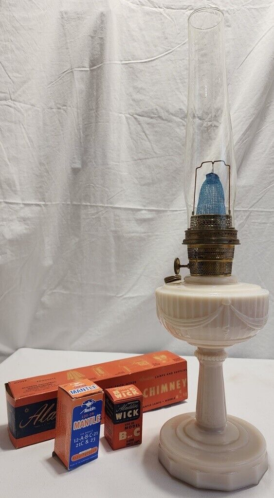 RESTORED ALADDIN LINCOLN DRAPE TALL ALACITE LAMP NU TYPE MODEL B BURNER COMPLETE