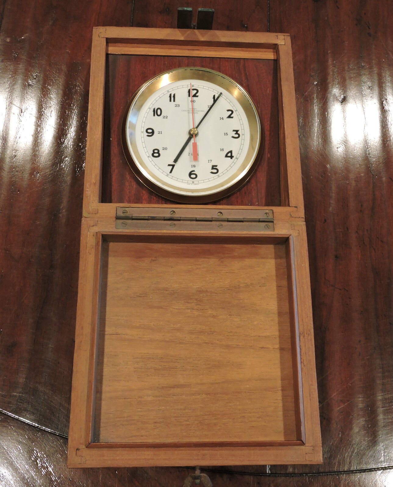 Vintage Wempe Chronometer Werke Hamburg Marine Clock Ship Quartz Clock #2444
