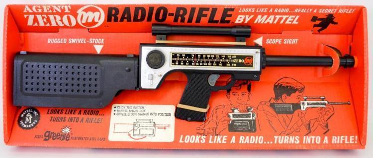 Mint Mattel Agent Zero-M Radio Rifle cap rifle on sealed card 5554 Lot 201