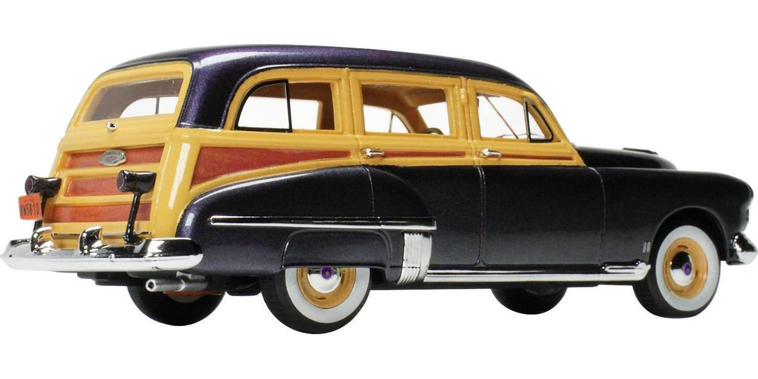 1949 Oldsmobile 88 Station Wagon Nightshade Blue With Cream And Woodgrain Sides