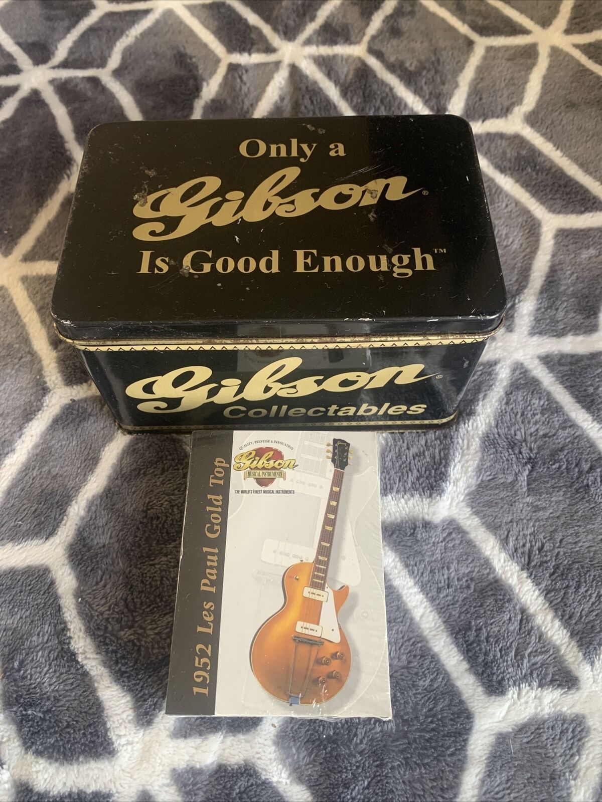 VTG 1999 Gibson Guitar Collectors Trading Cards Full Set with Tin
