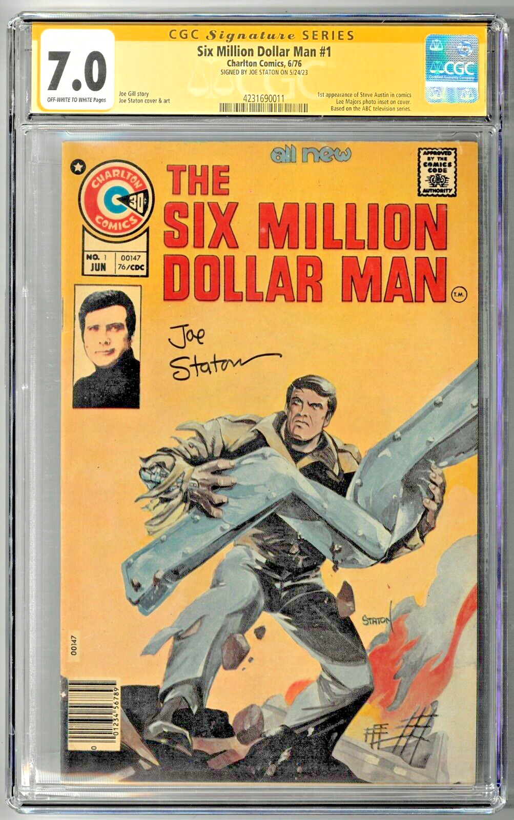 Six Million Dollar Man #1 CGC SS 7.0 (Jun 1976, Charlton) Signed by Joe Staton