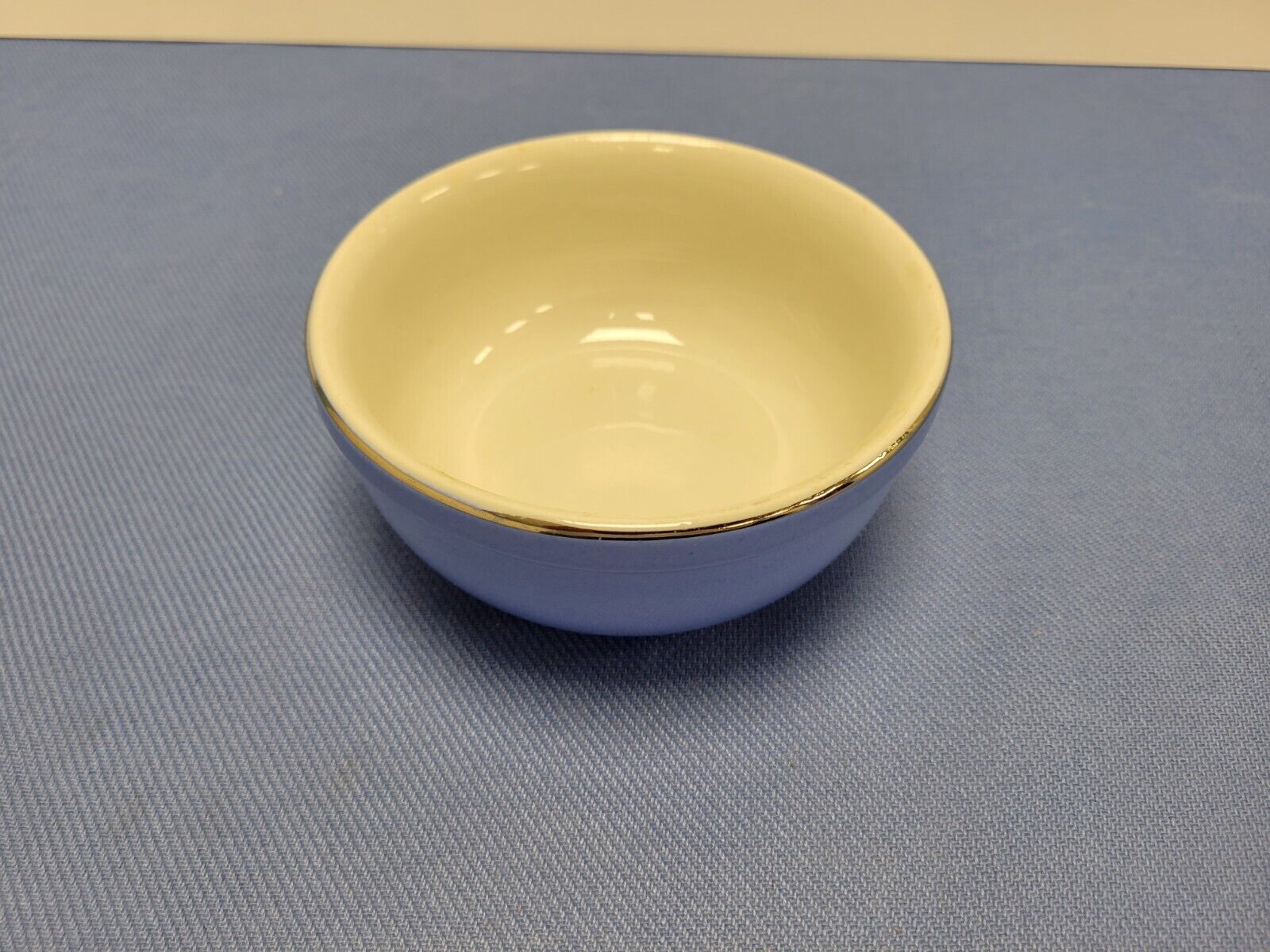 Vintage Hall Royal Rose Small Salad Serving Bowl Cadet- Blue with White Nice