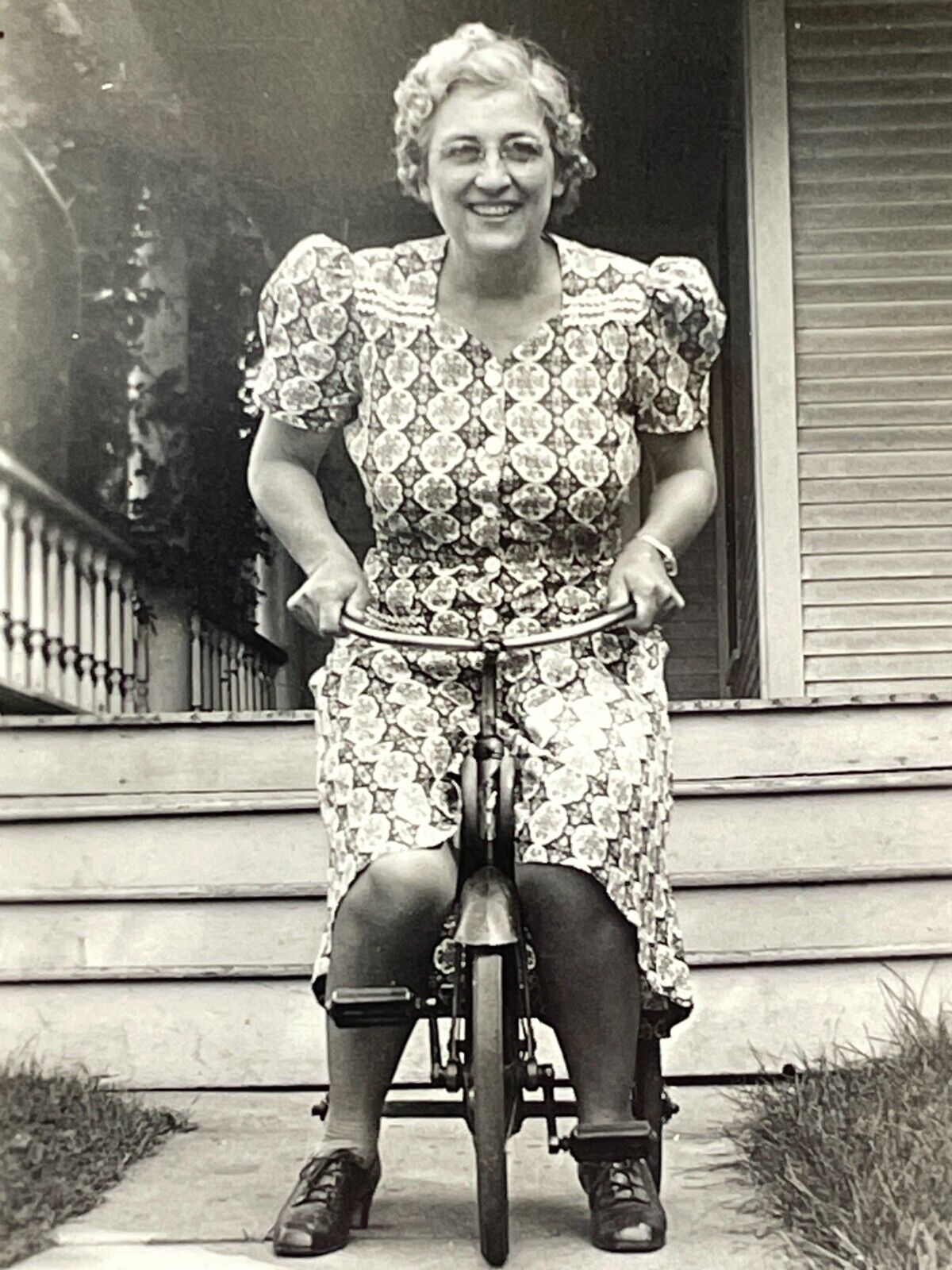 W3 Photograph Funny Old Lady Rides Riding Tricycle 1942 Silly Woman