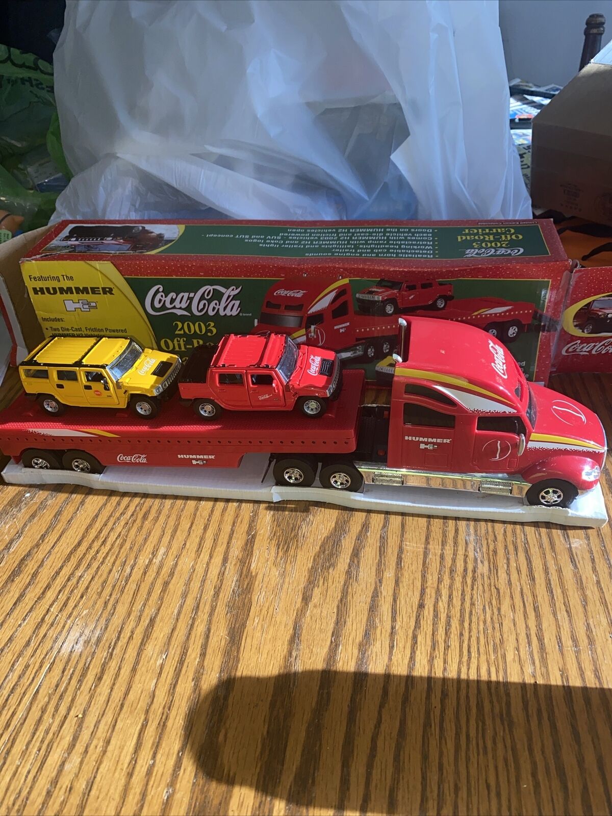 Speedway Coca Cola 2003 Off Road Carrier Truck With Hummer H2 Good Condition