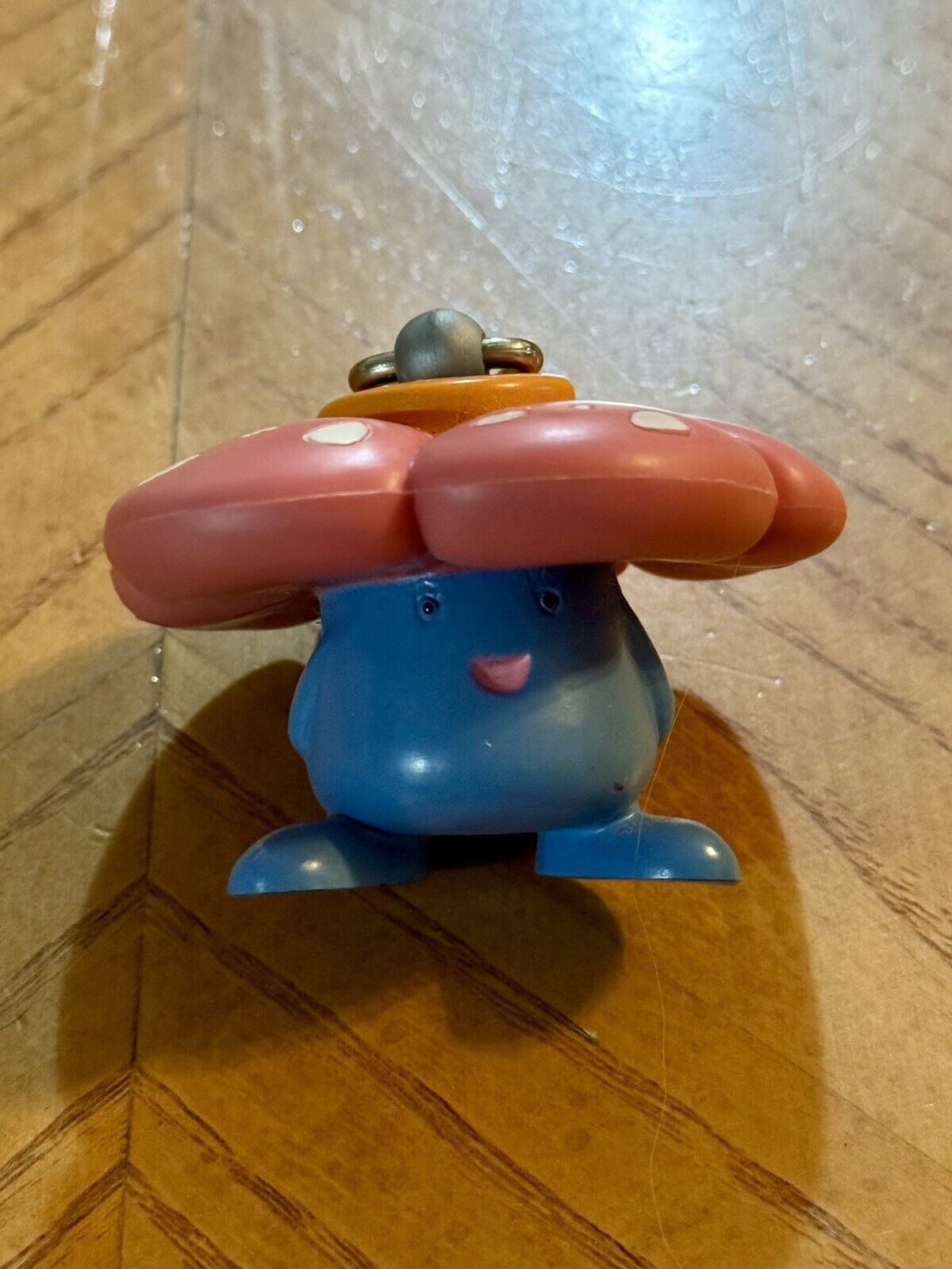 VILEPLUME Pokemon 1999 Burger King Kids Meal Toy Keychain Figure Vintage 2\