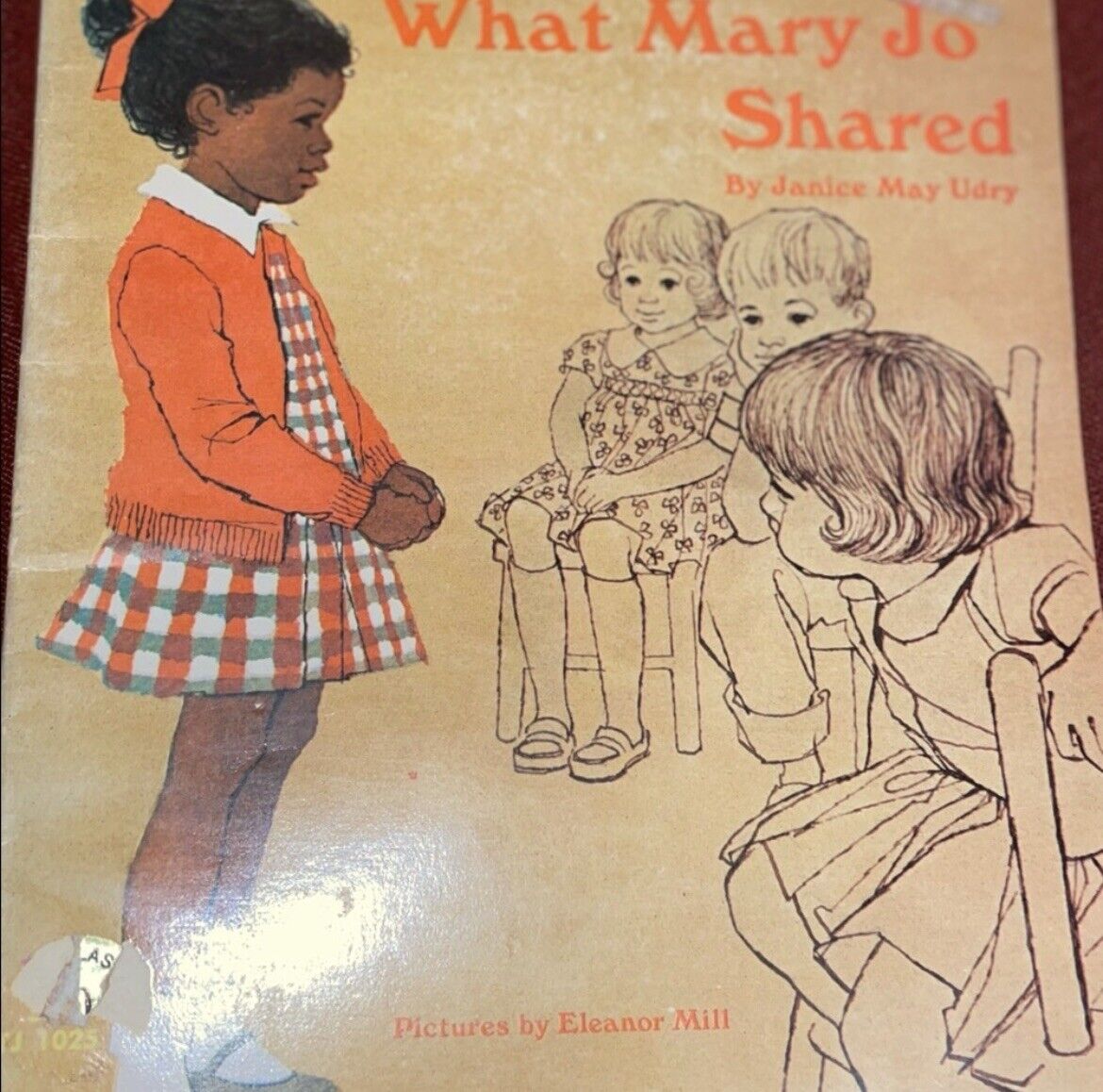 Vintage Collectible Children’s Book “What Mary Jo Knows”