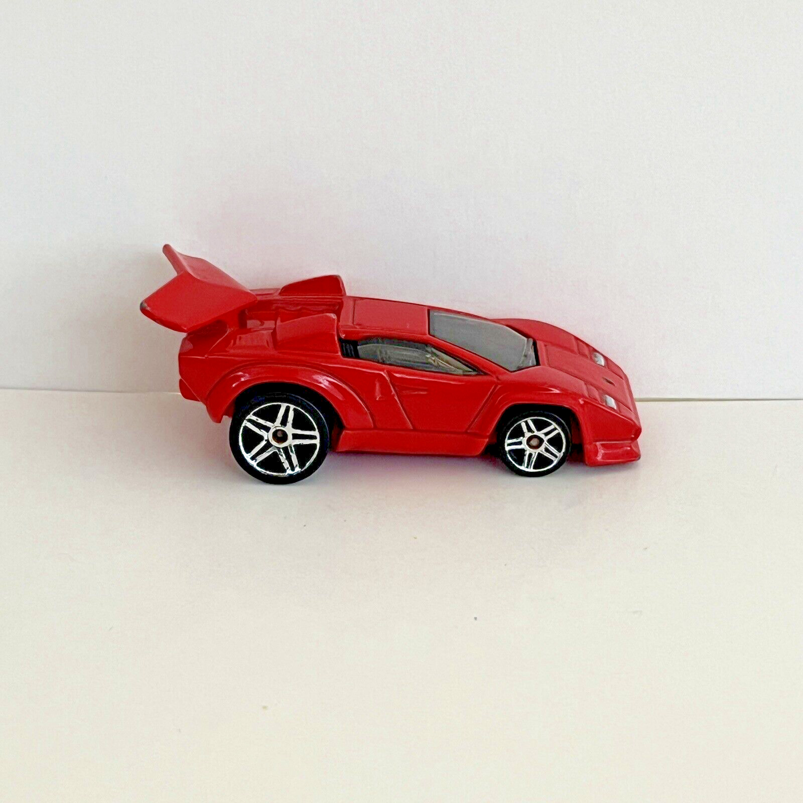 Hot Wheels Lamborghini 2004 Red Malaysia Base Toy Car