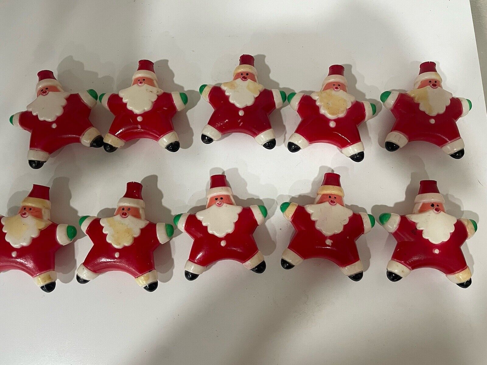 Lot of 10 Vintage Santa Blow Mold Hard Plastic Light Covers. READ