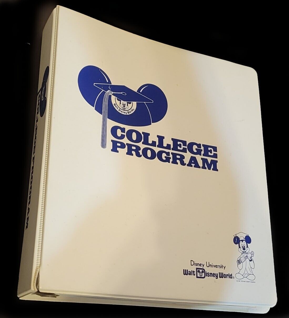 Walt Disney World College Program Binder Spring 93 w/ Course &Training Material