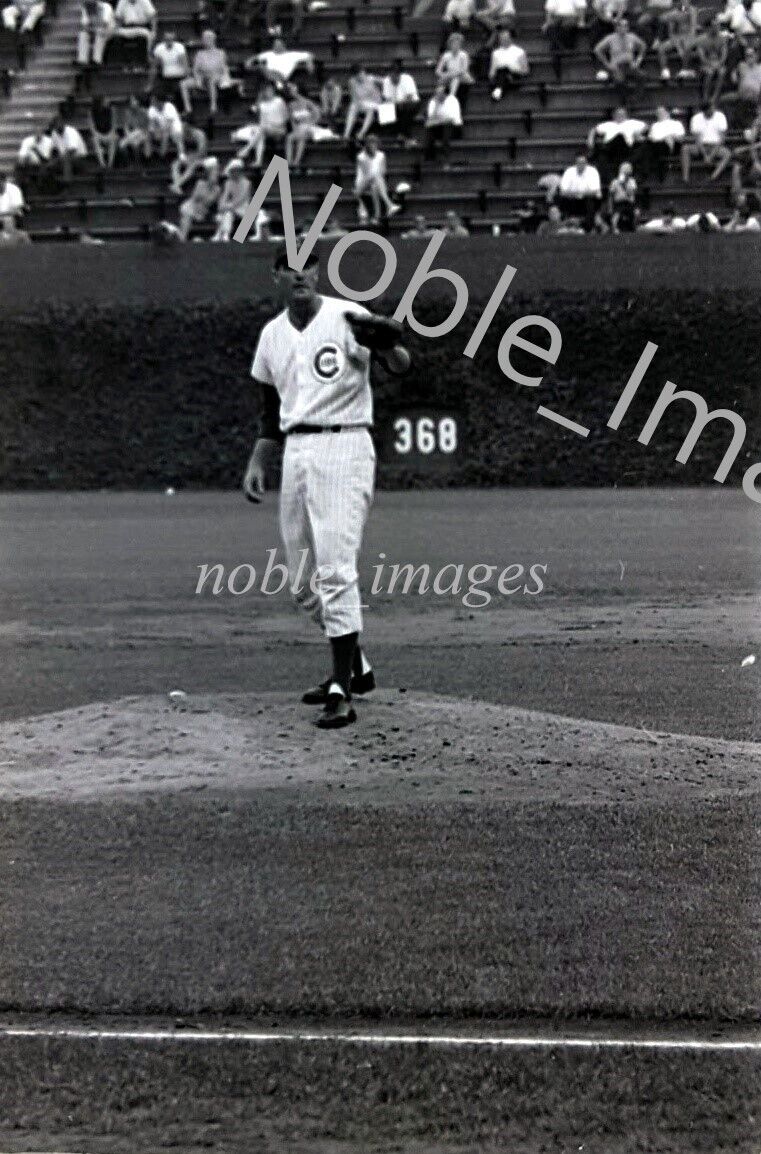 Aug 17 1965 Lindy McDaniel Cubs vs Reds Wrigley Field B&W Photo Negative 35mm