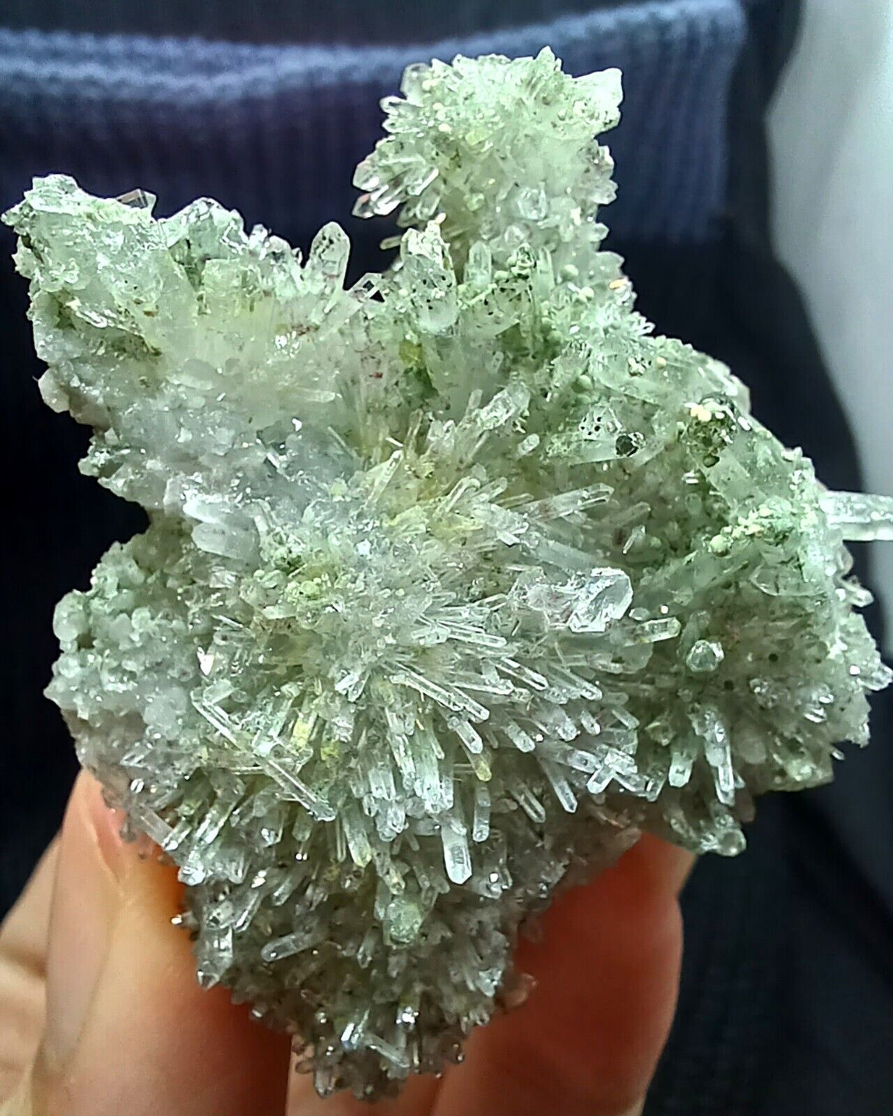 Green chlorite quartz crystal cluster small chlorine quartz cluster Green Quartz