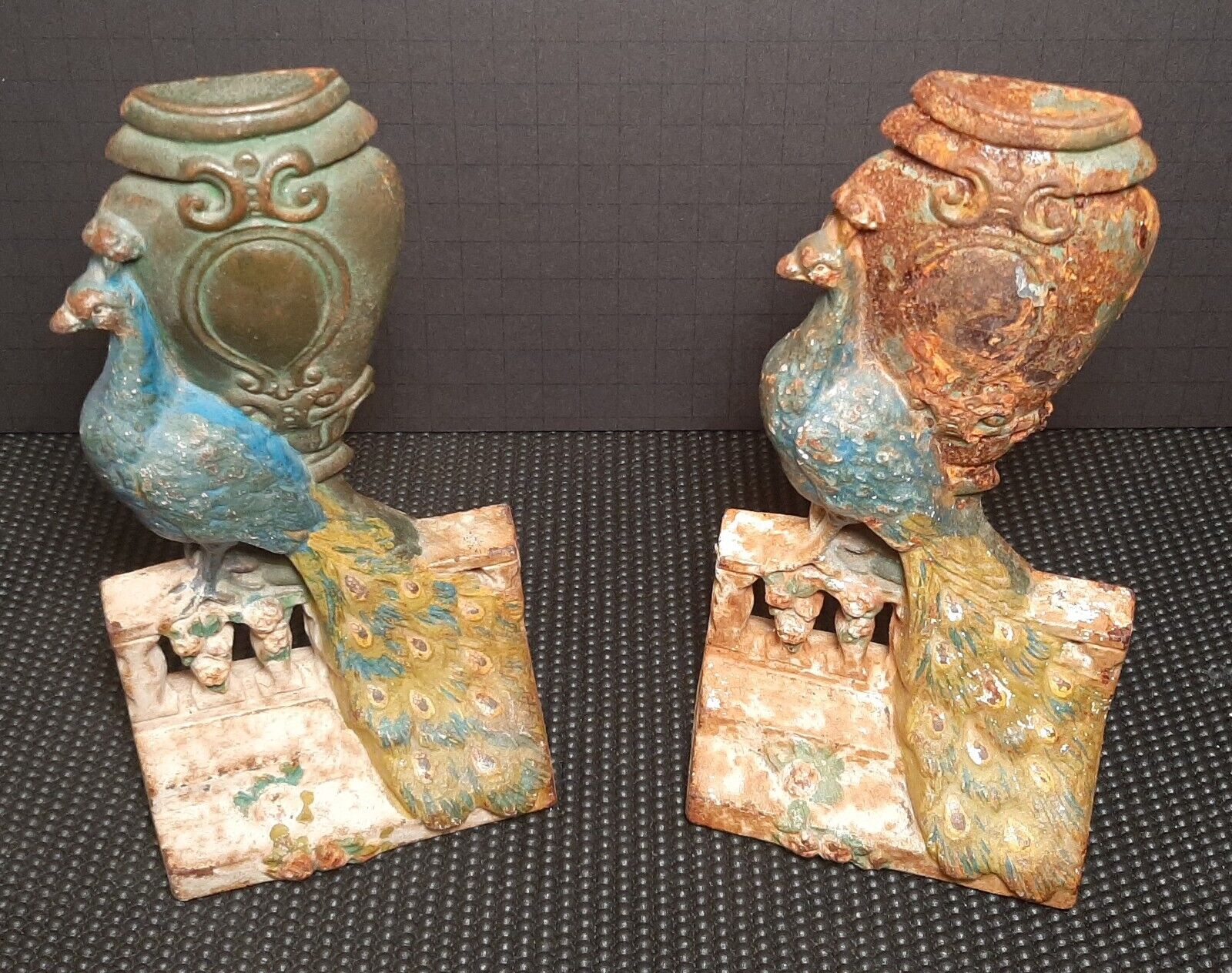 Rare Antique Cast Iron Doorstops Hubley Peacocks by URN #208 (1900-1940)