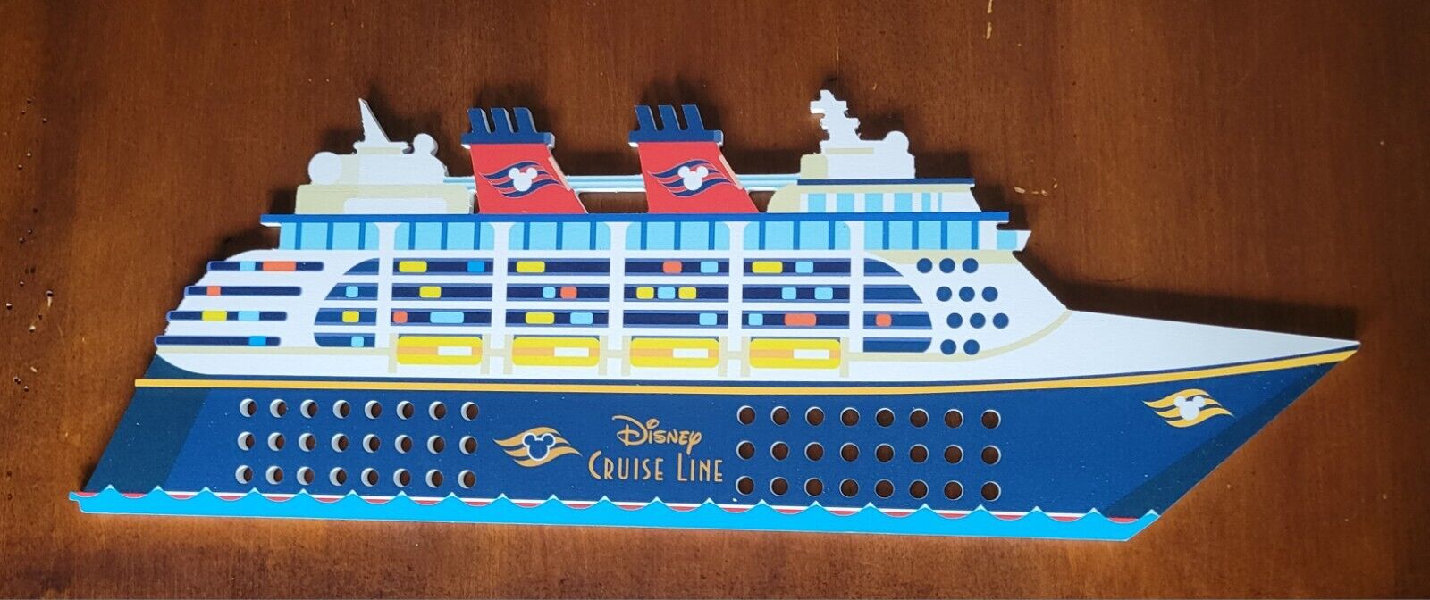 Disney Cruise Ship with or without L.E.D Lights