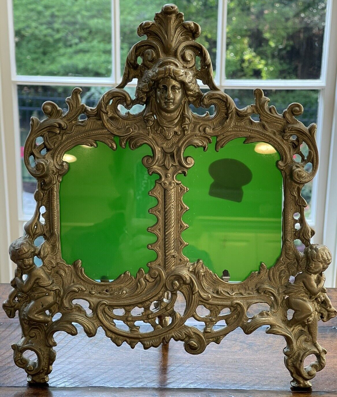 Ornate Antique Italian Solid Brass Double Picture Frame Putti Cherubs w/ Stand