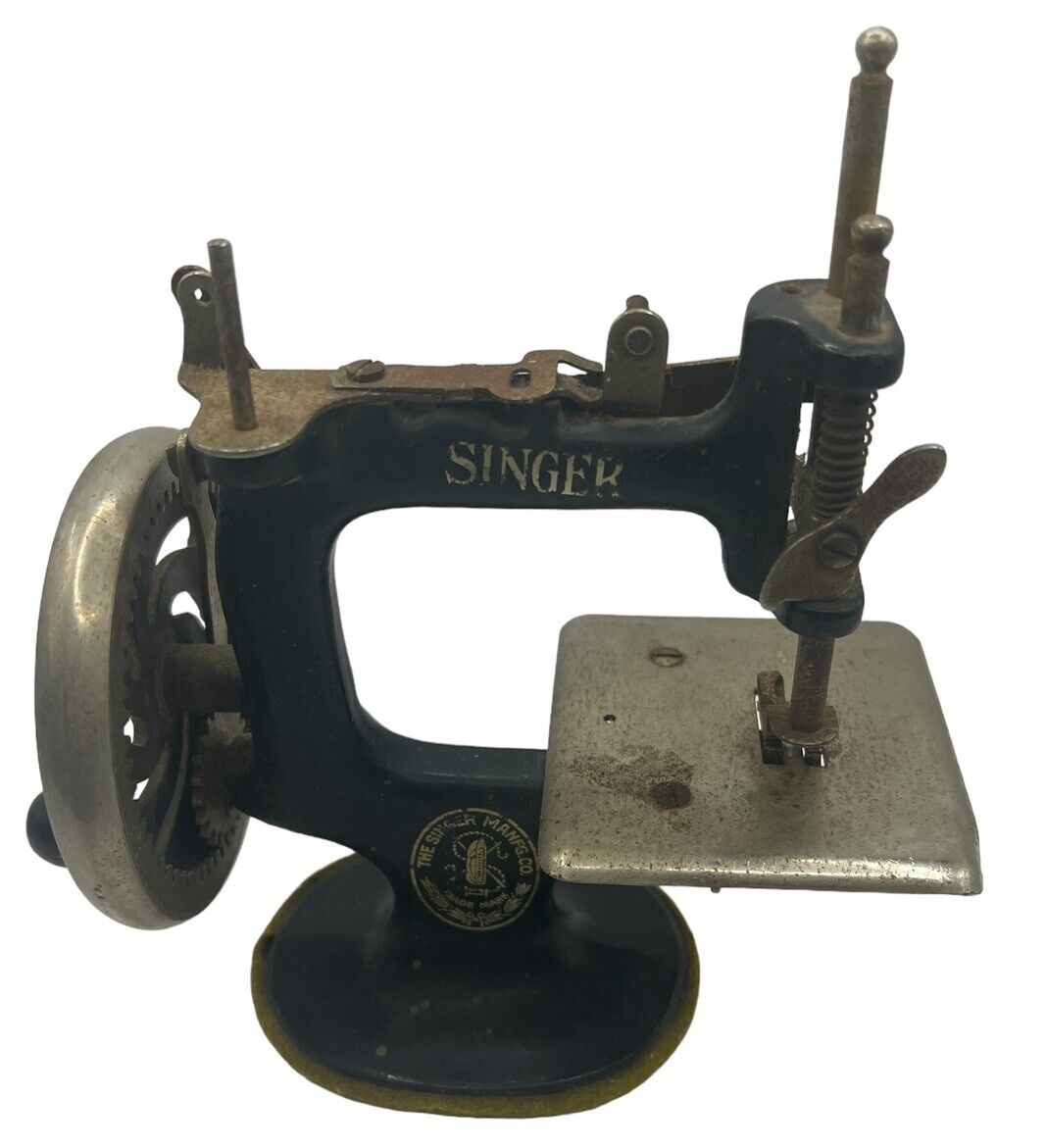 Antique/Vintage Singer Mini Sewing Machine Salesman Sample Childs Toy Hand Crank