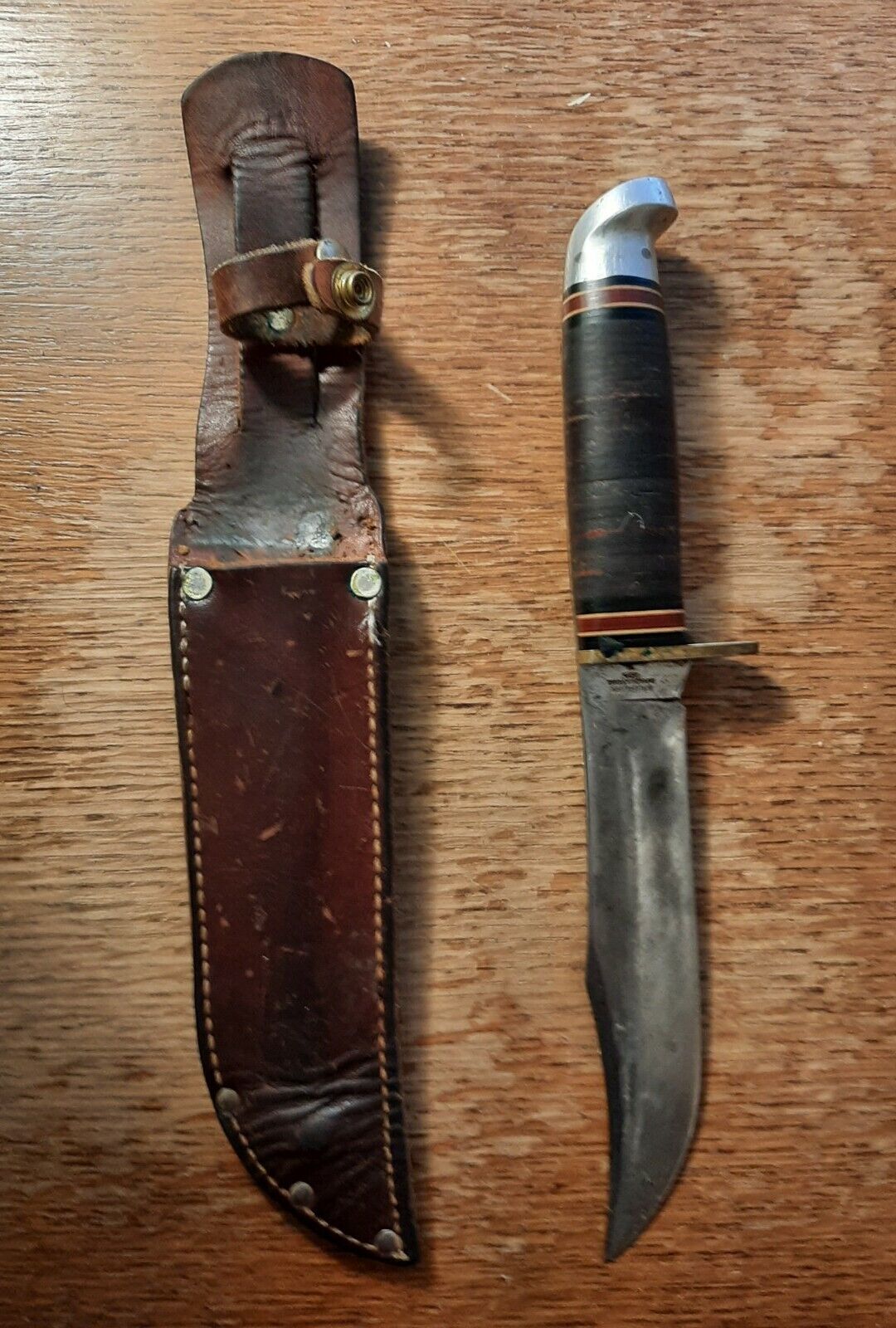 Western L36 hunting knife Boulder Colorado With Leather Sheath 