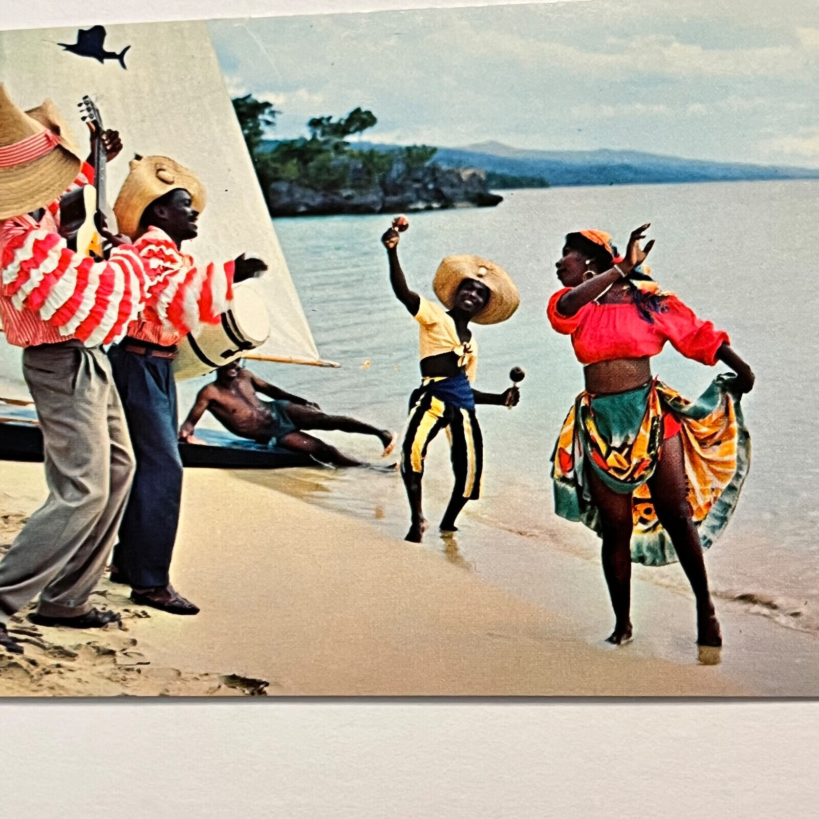 Vintage Jamaica Chrome Postcard Beach Native  entertainers 1970s A12