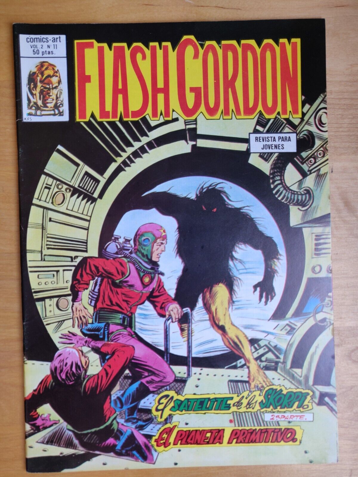 Famous Funnies #213 - Spanish Edition Frank Frazetta Cover Swipe - Flash Gordon