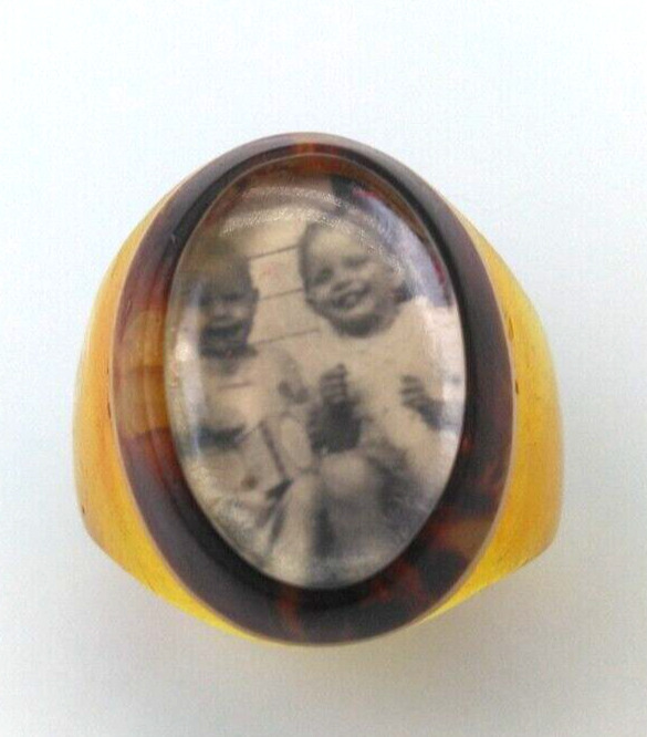Antique vintage prison mourning ring celluloid baby\'s picture size 9