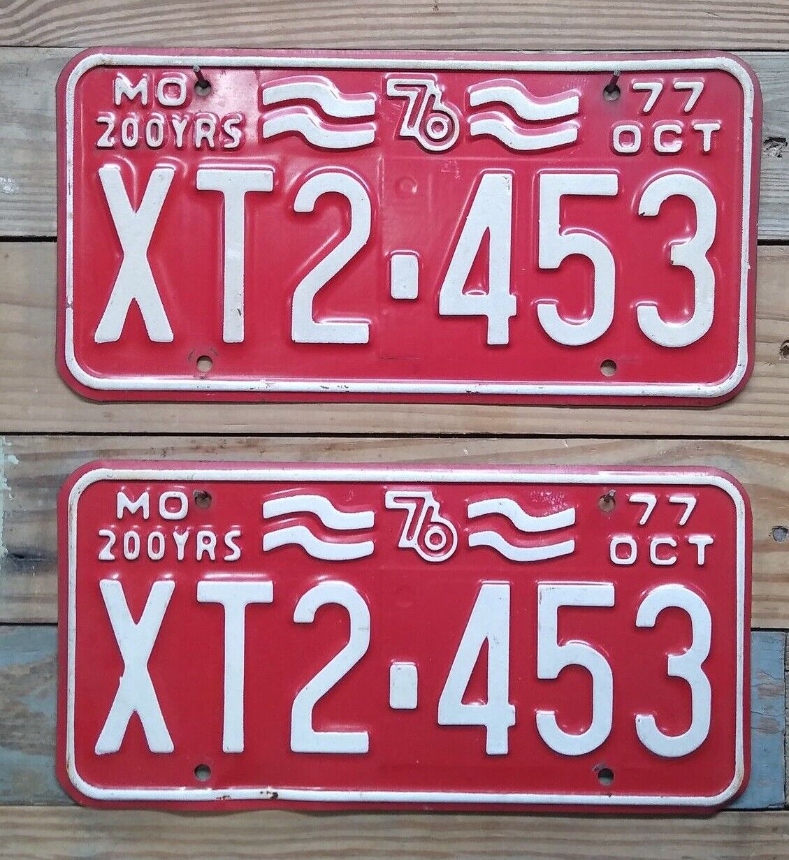 Missouri Pair 1977 200 YRS Expired License Plates ~ XT2-453 ~ Embossed