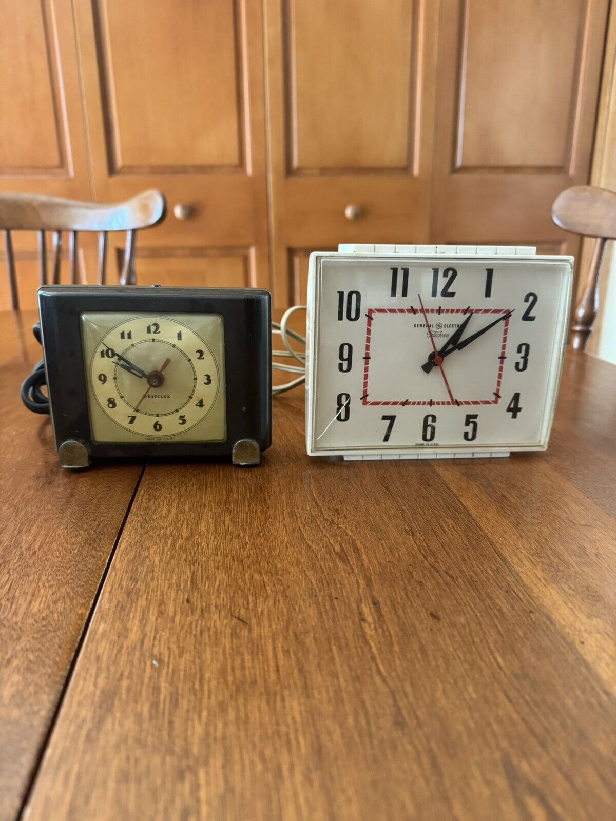 Two Vintage Electric Clocks, Westclox And General Electric.  For Parts Or Repair