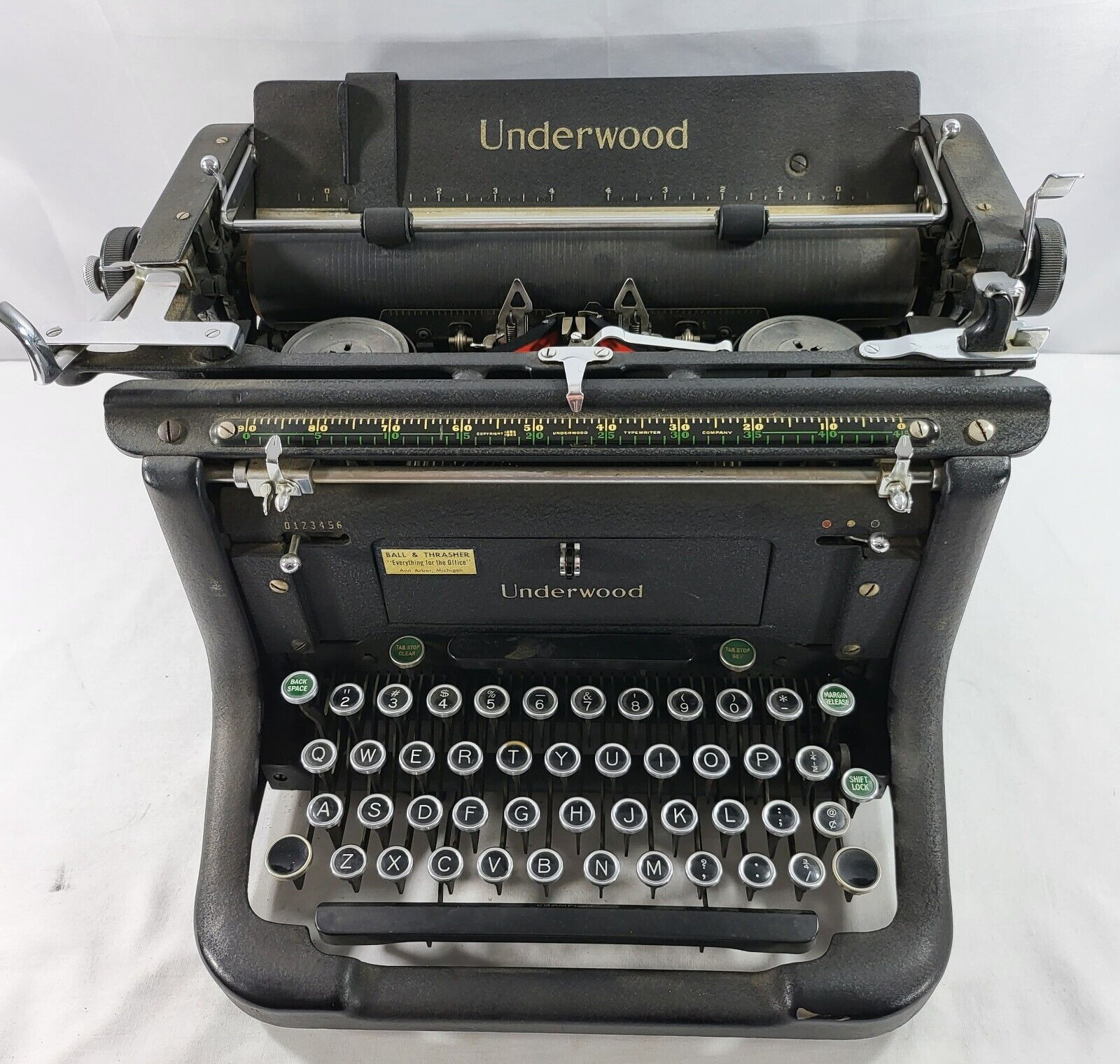 1939 Underwood Typewriter Champion Model With Black & Green Keys