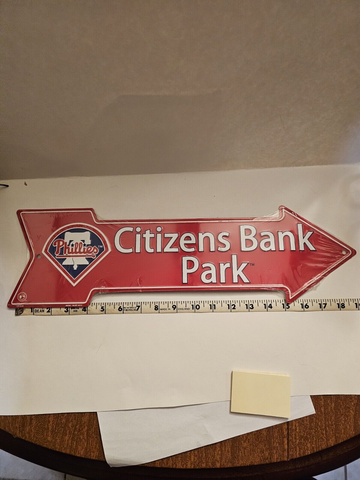 **Unique Citizens Bank PHILLIES PARK Metal Arrow Sign #New**