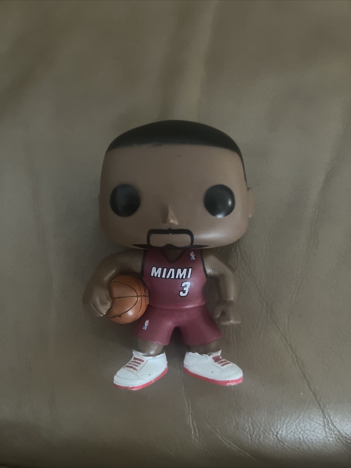 Dwayne Wade Funko POP #18 (2013) Vaulted and Rare Amazing loose
