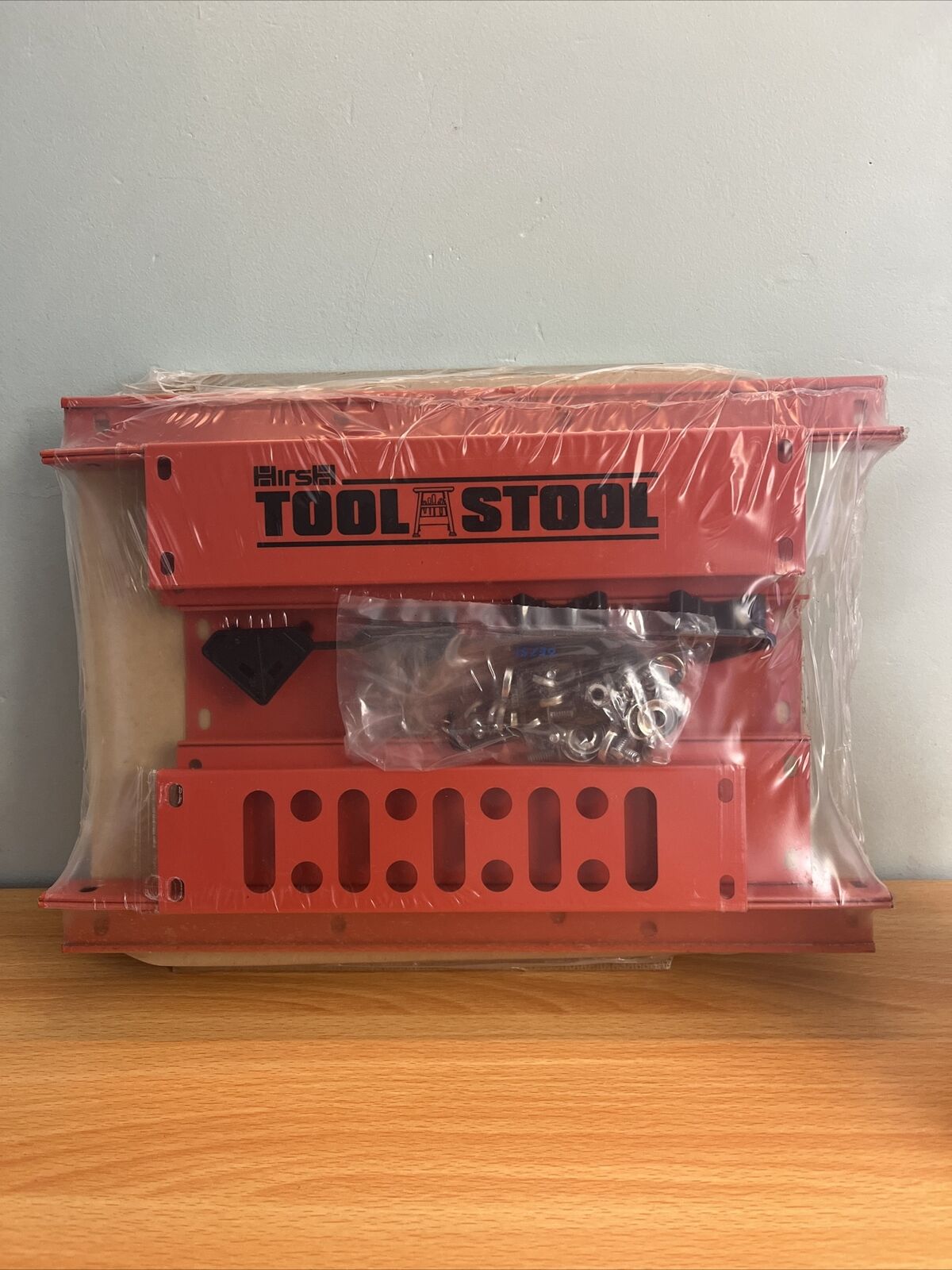 Vintage Hirsh Tool Stool Model TTSL-1 NOS Open Box Complete Metal Work Seat