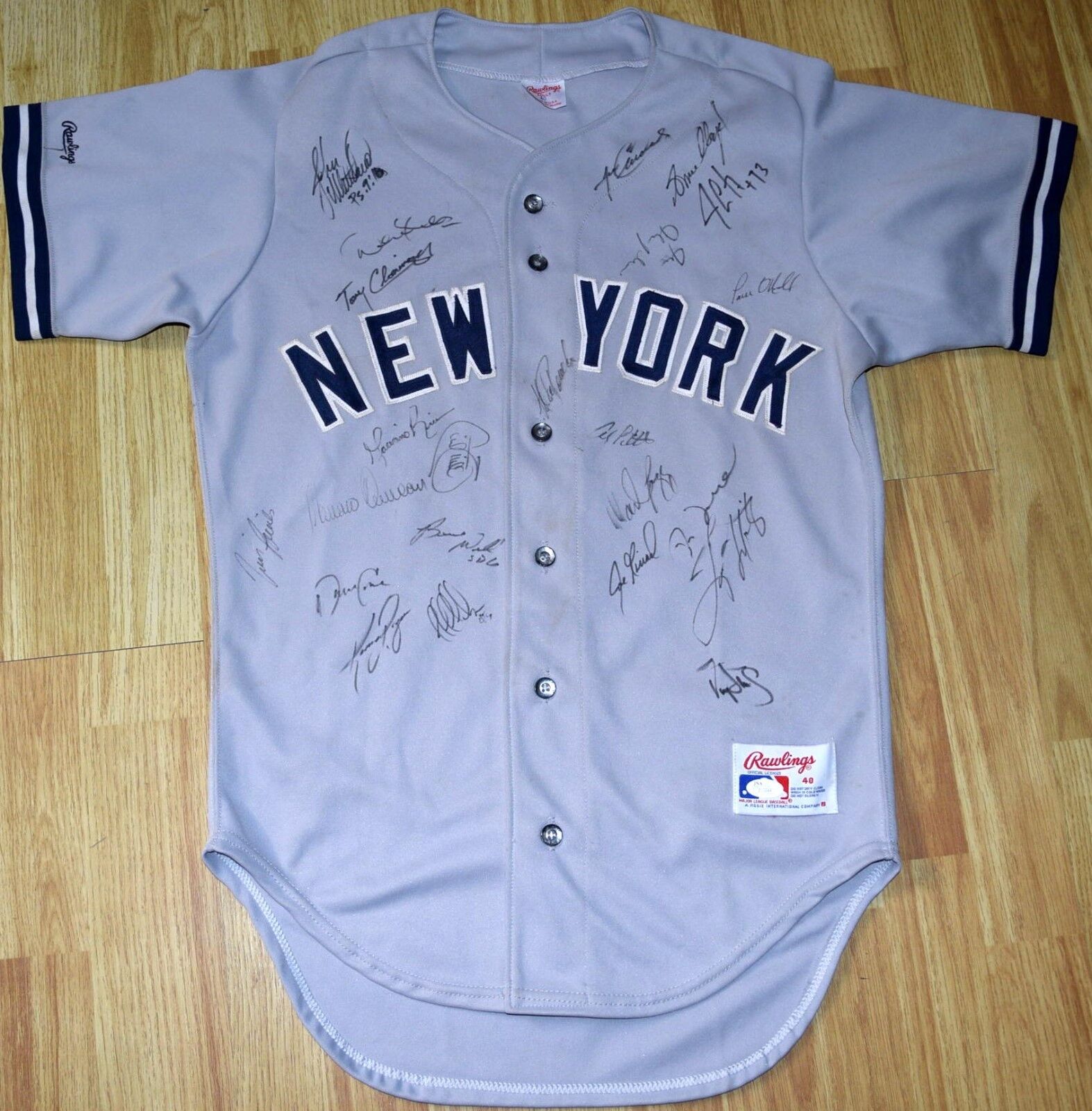 Derek JETER Mariano Rivera CONE Torre RAINES Signed 1996 Yankees JERSEY JSA LOA