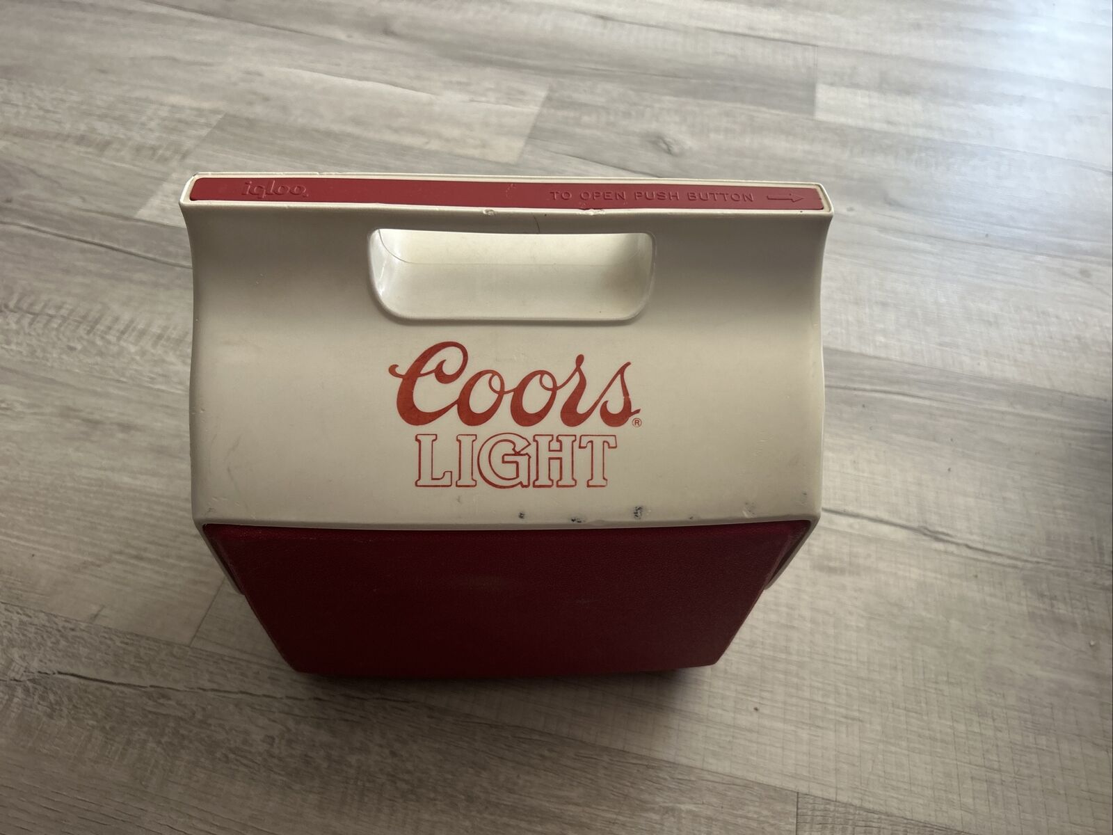 Vintage Coors Light Beer Cooler Igloo Red White 1980s