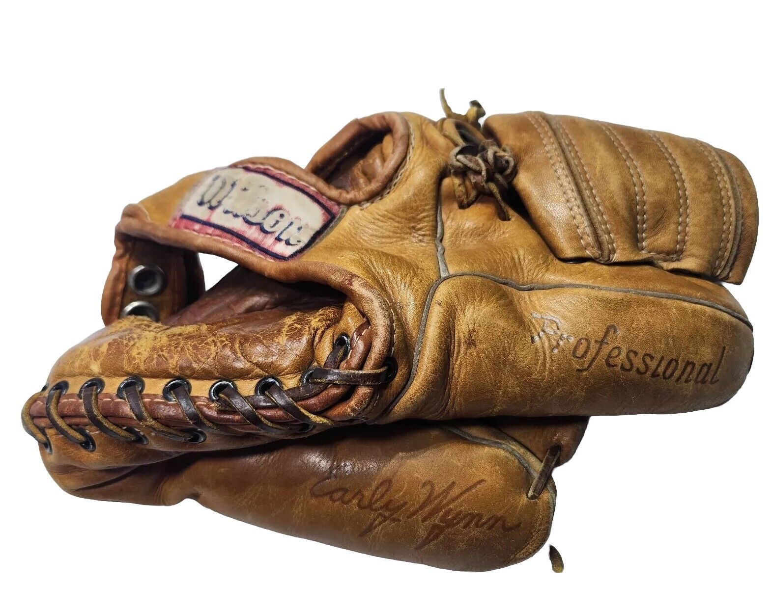 Vintage Wilson A2070 Professional Early Wynn Signature Model Baseball Glove