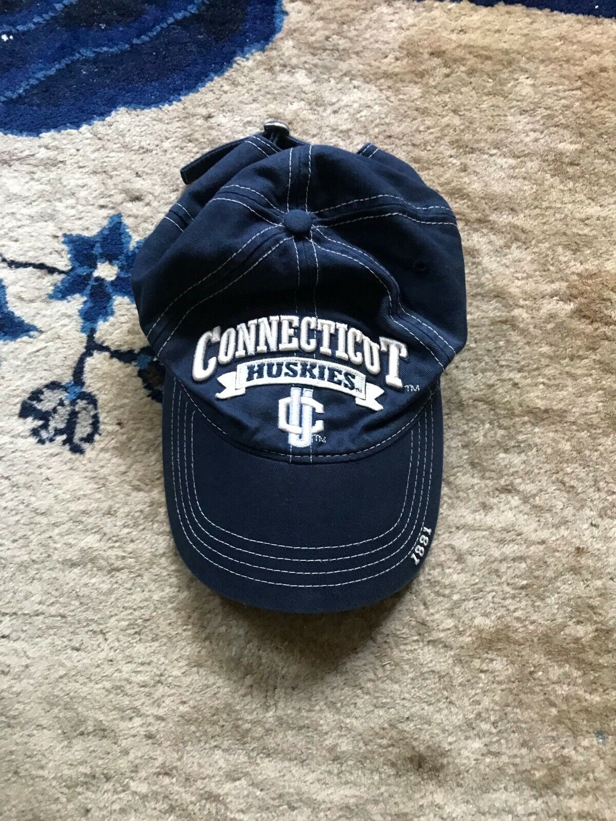 Vintage Official Connecticut Huskies Embroidered Logo Hat ESPN College Gameday
