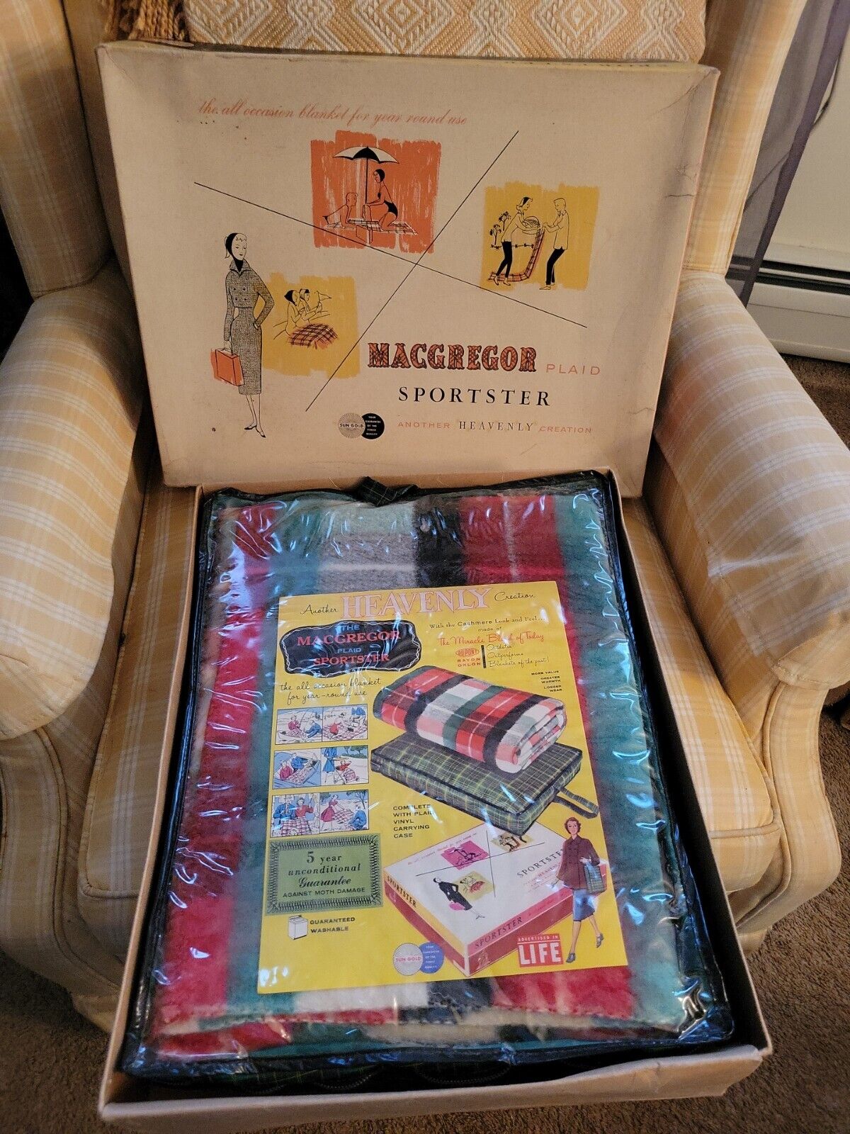 Vintage 1960s MacGregor Plaid Sportster Blanket 46x72 Rayon Orlon. Unused  