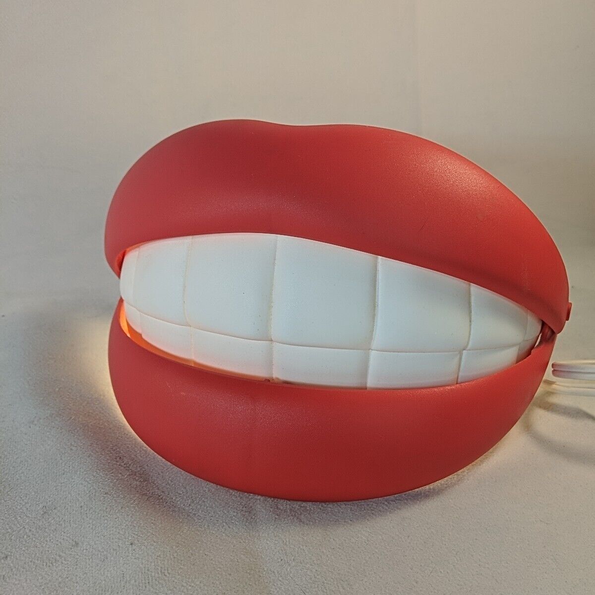 Vintage Rare IKEA Flabb Lips Mouth Teeth Light Wall Lamp Hanging WORKING Red