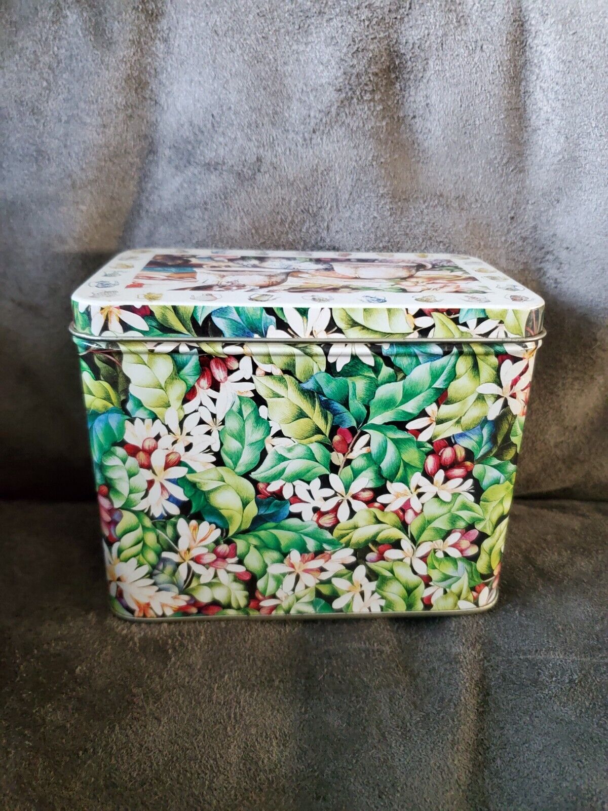 LYNN HOLLYN 1994 recipe box tin with lid coffee design
