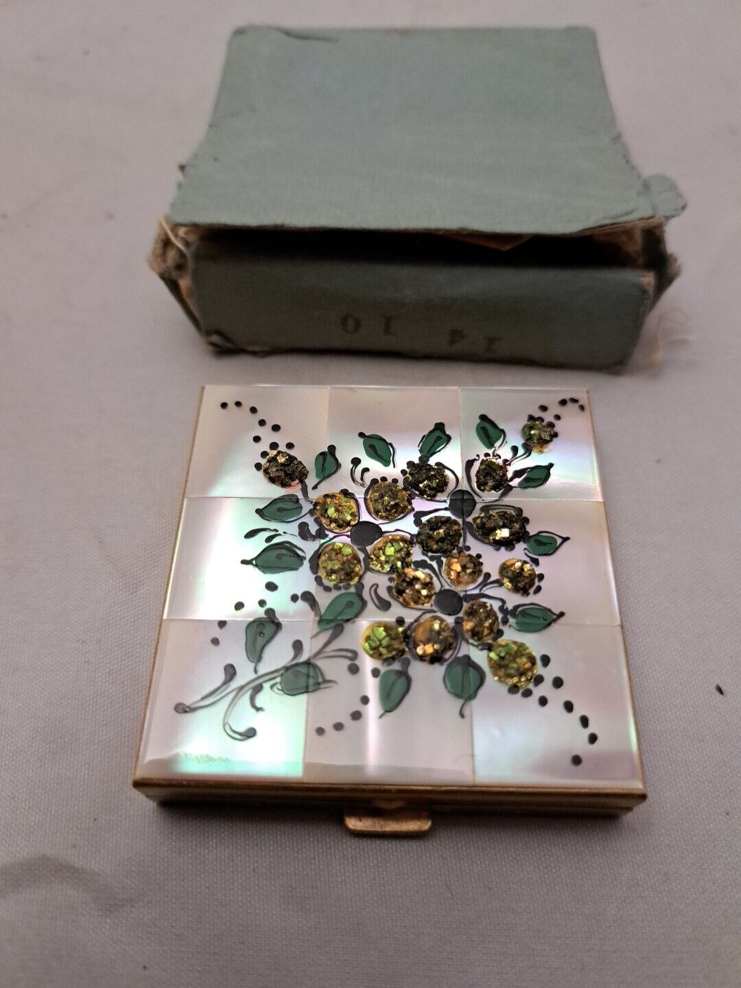 Vintage Marhill Mother Of Pearl Compact Hand Painted Enamel Shiny Stones EUC