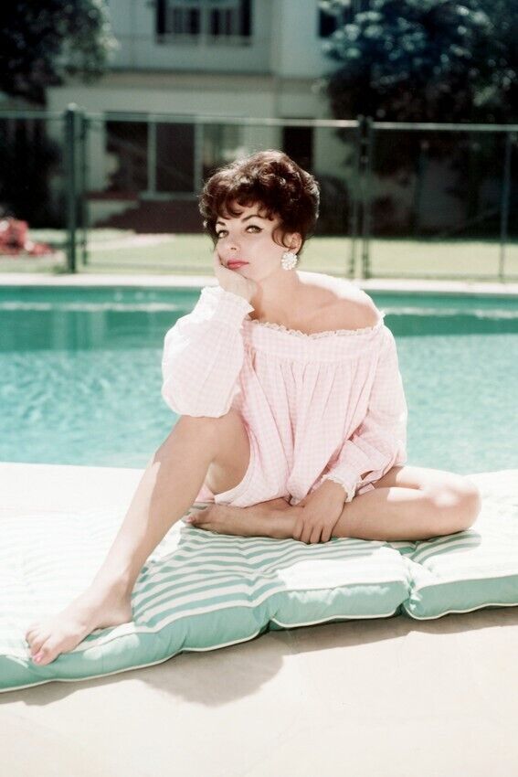 JOAN COLLINS SEXY 24x36 inch Poster